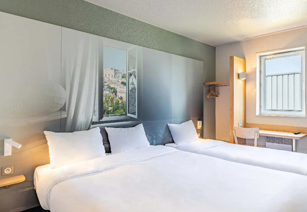 B&B HOTEL Poitiers 1 Futuroscope