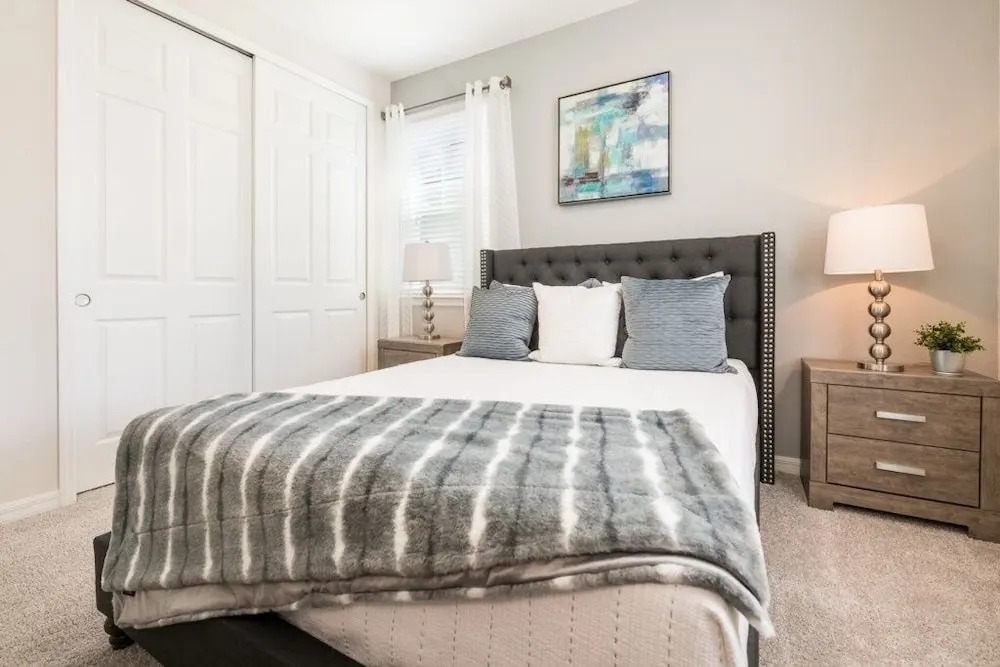 Luxury 9 Bedrooms Home With Games Room Home