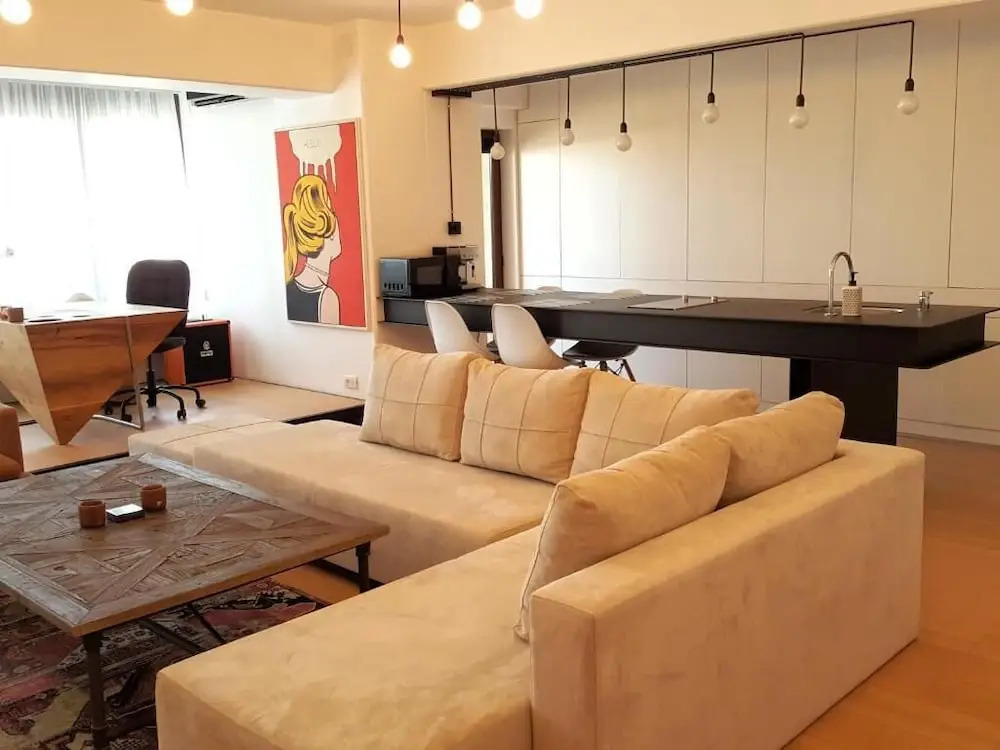 Apartment 52 6th floor