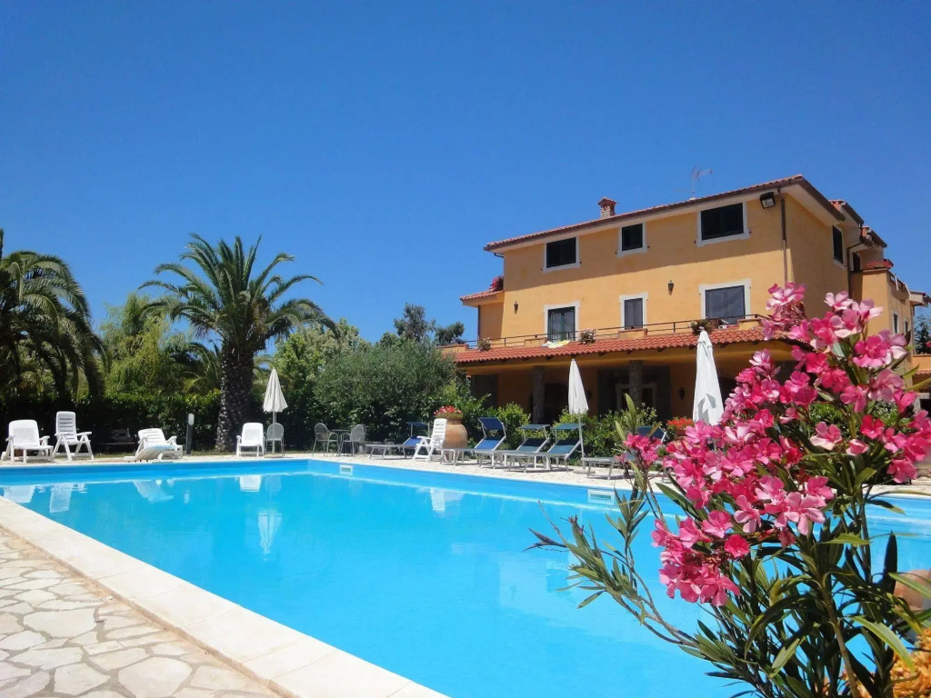 Residence e B&B Villamirella