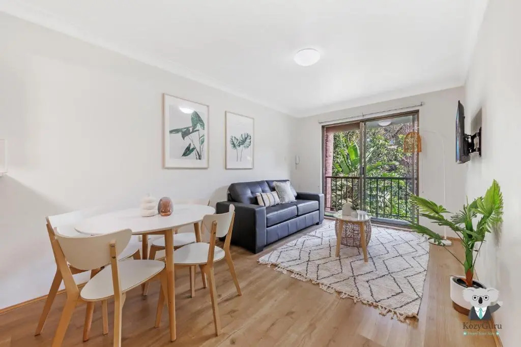 KOZYGURU Pyrmont Charming Split Level APT Free PARKING NPY313