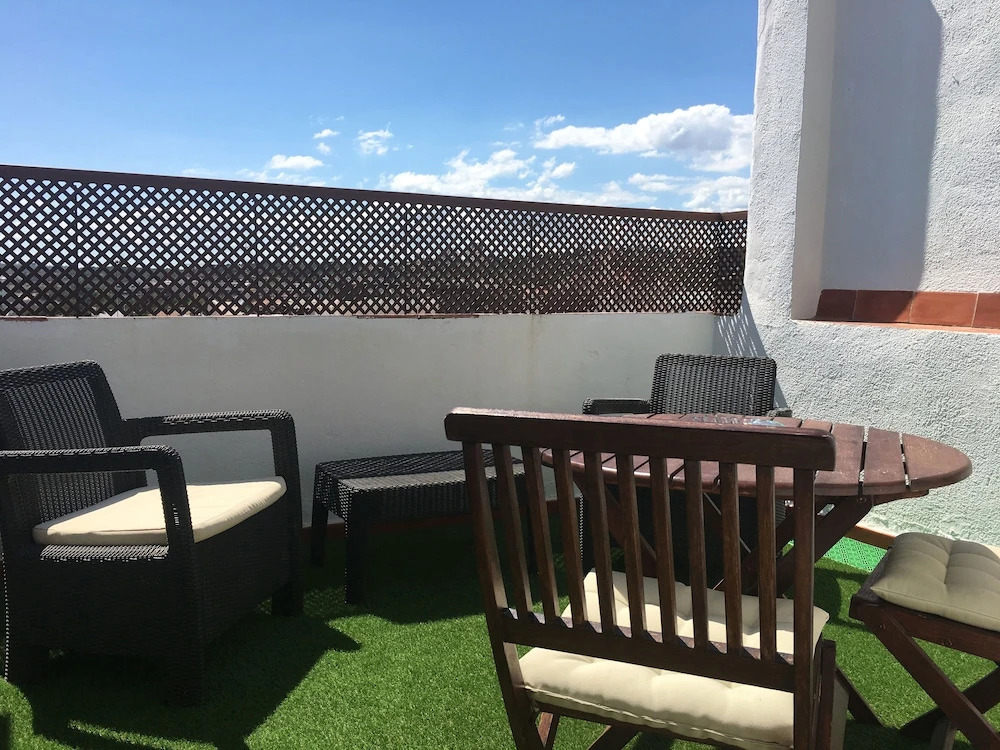 Oscar Apartments Sol