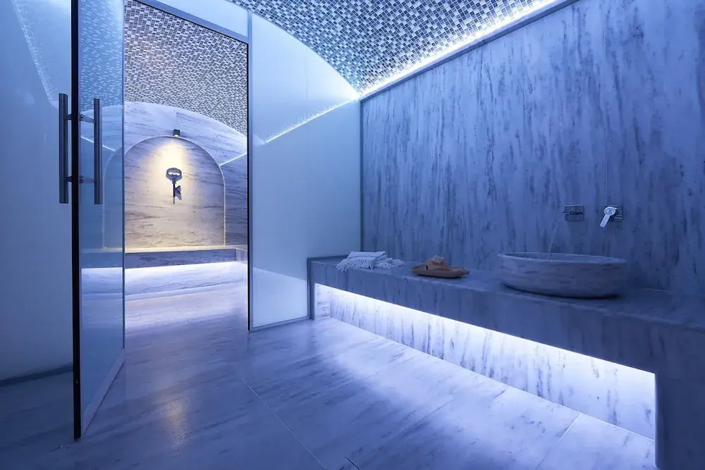 Luxurious Villa With Amazing Views Infinity Heated Pool Hamam Billiard Childrens Area