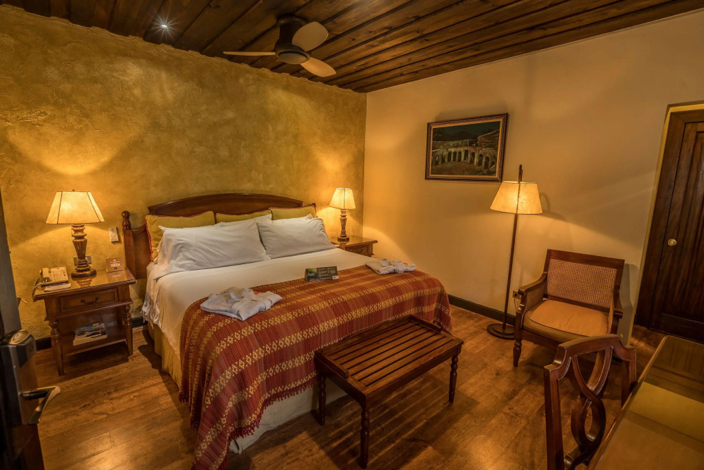 Porta Hotel Antigua