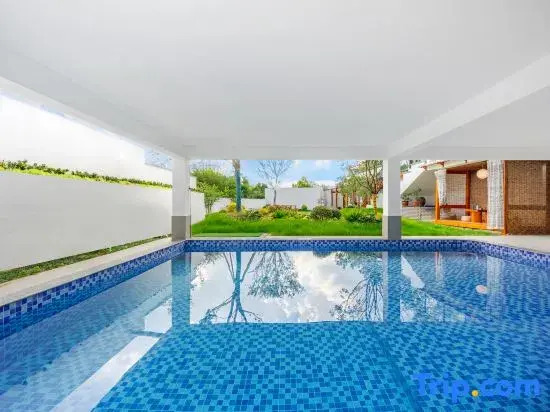 Anji JoyTown Nine Rooms One Town Homestay (Fantasy Caribiland Store)