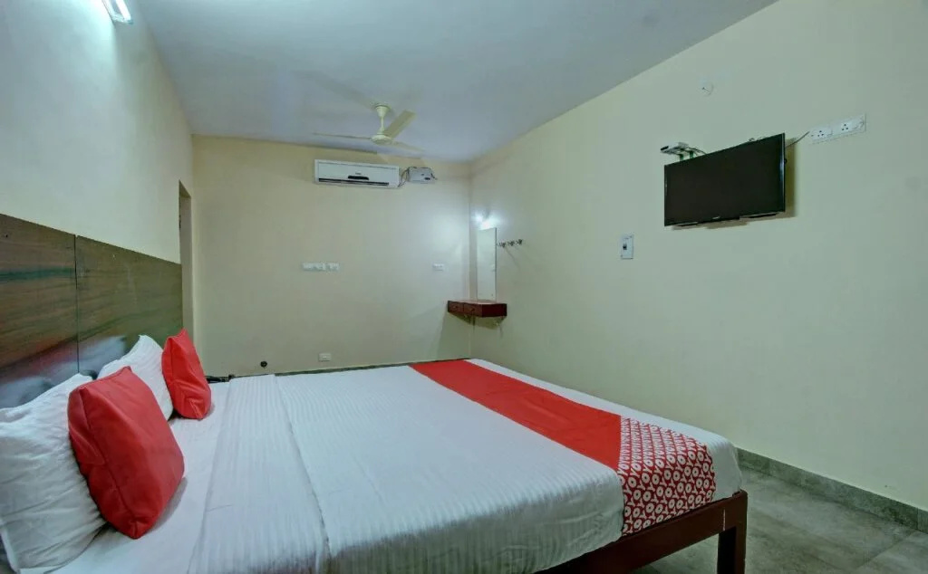 Sandhanam As Abode By OYO Rooms