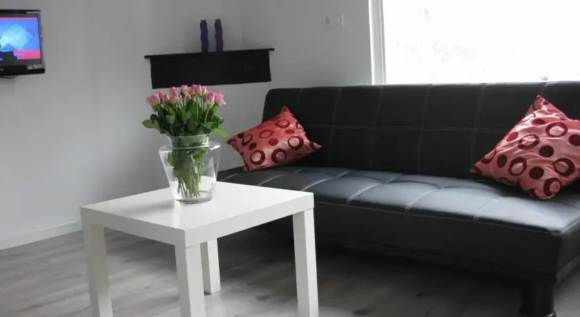 Van Dijk Apartments