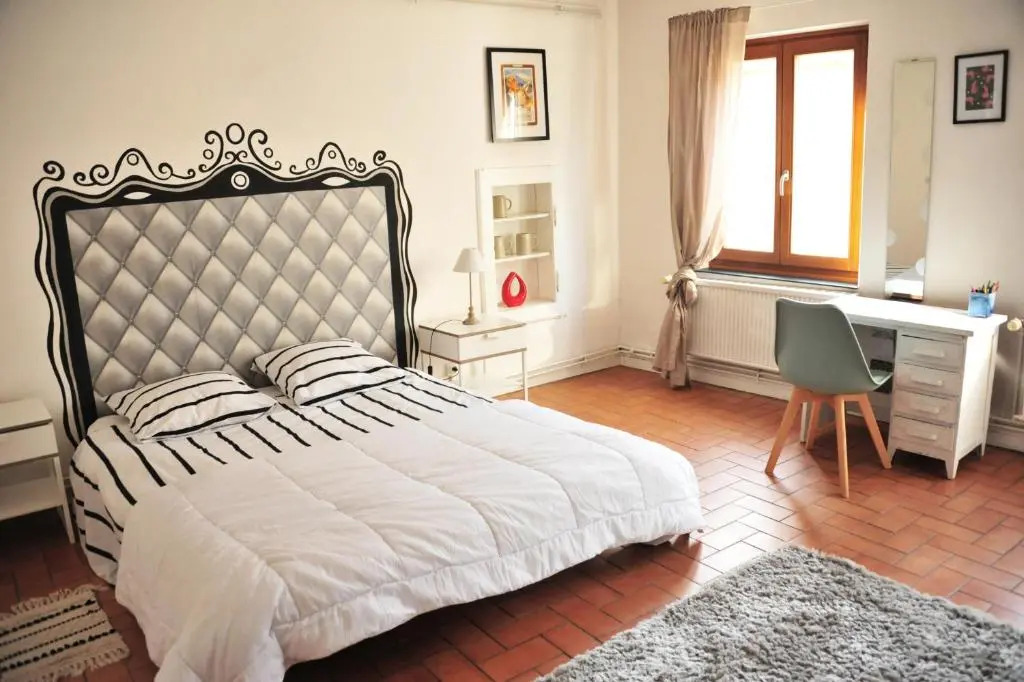 Logement Au Calme F2