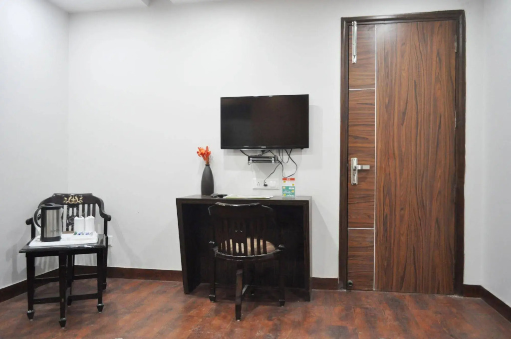 FabHotel Sehej continental