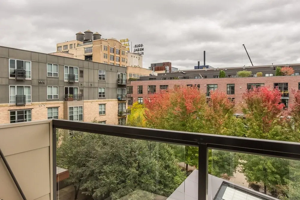 FRONTDESK 225 Portland Ave Mill District Downtown Apts