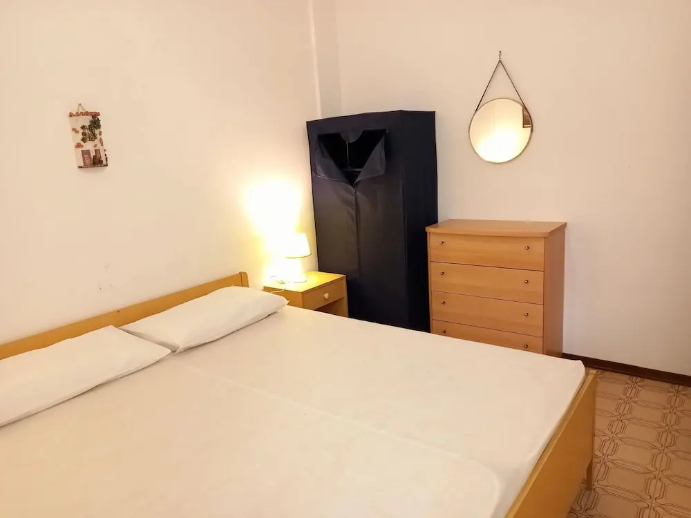 Attractive Apartment With Private Garden
