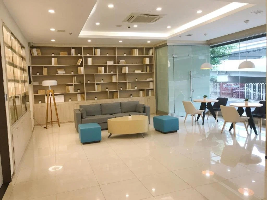 Hanting Hotel Shanghai Zhenping Road Subway Station New Branch