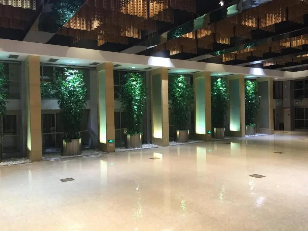 Wuzhan Business Hotel
