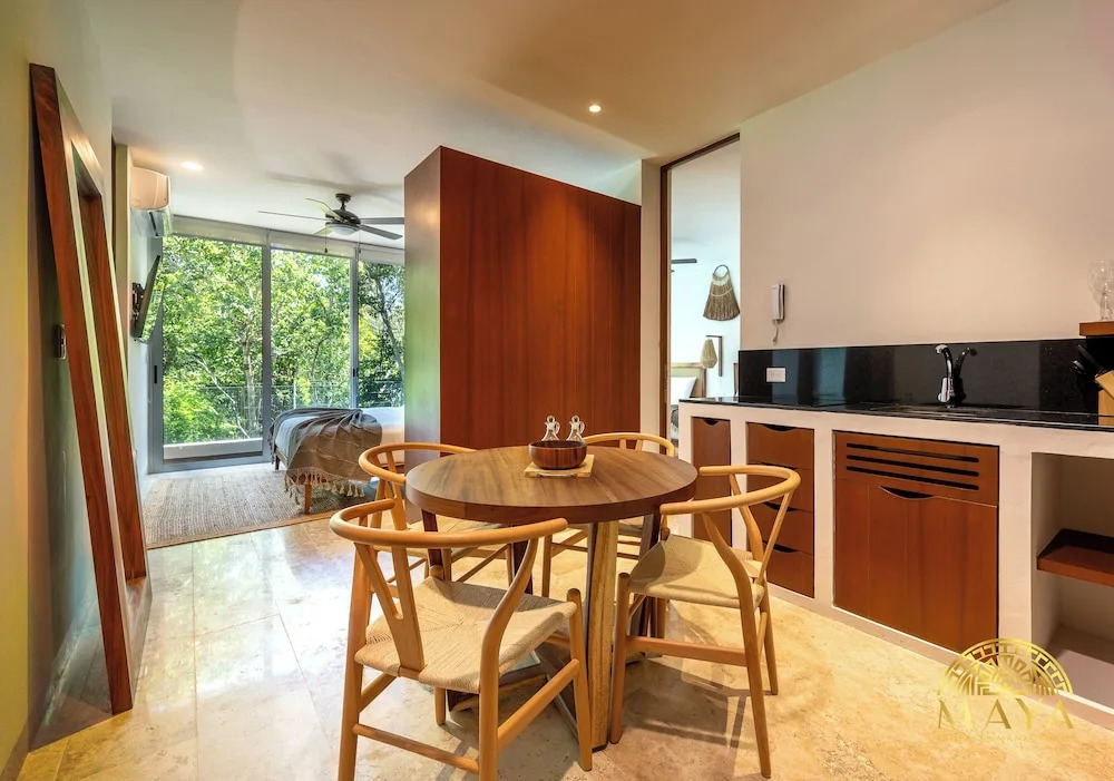 NHOA 206A Lux 2BR Jungle View Aldea Zama