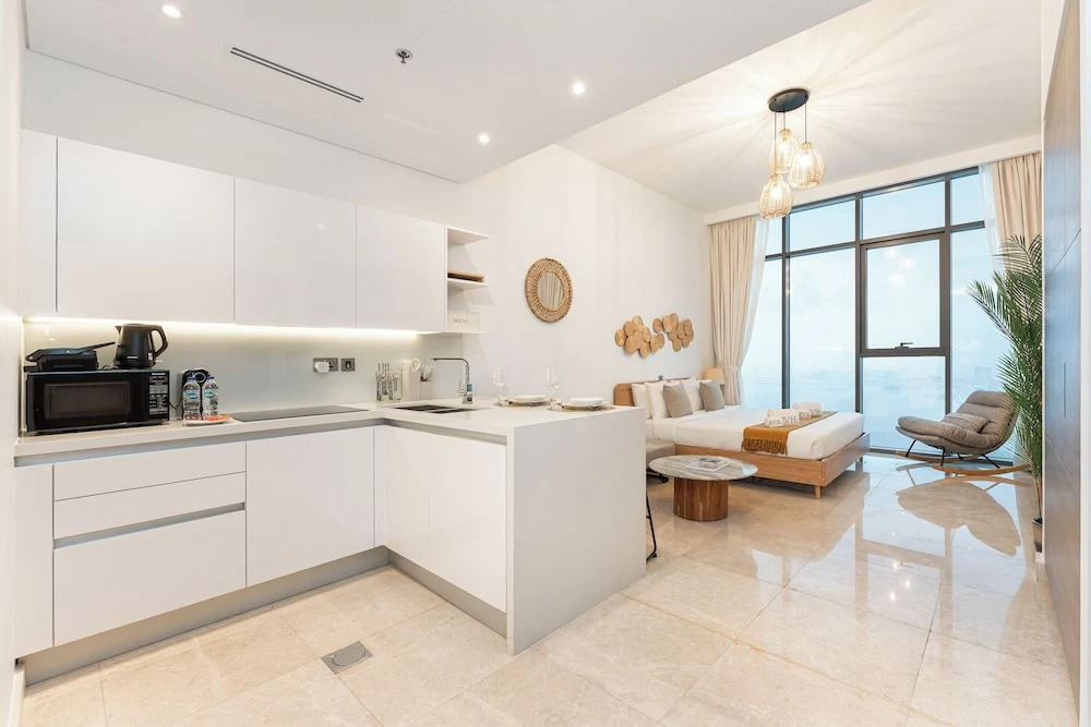 PVH - Anwa by Omniyat - Coastal Studio