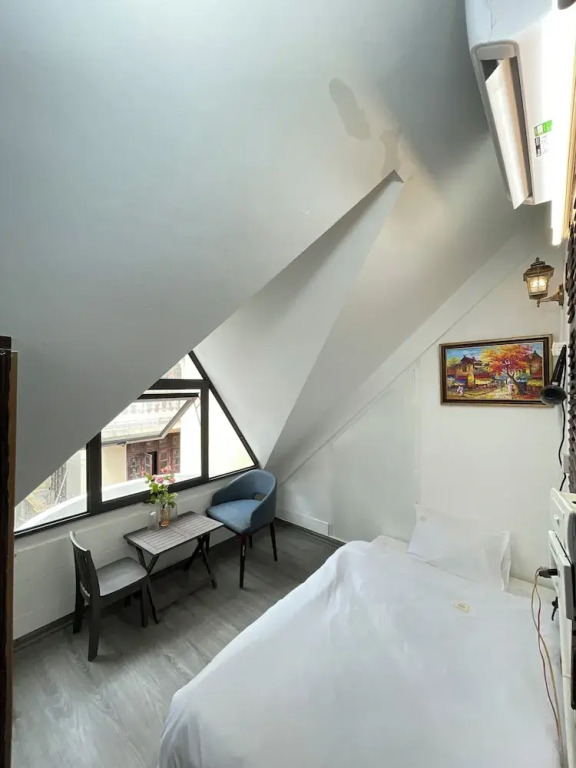 HC Luxury Apartment