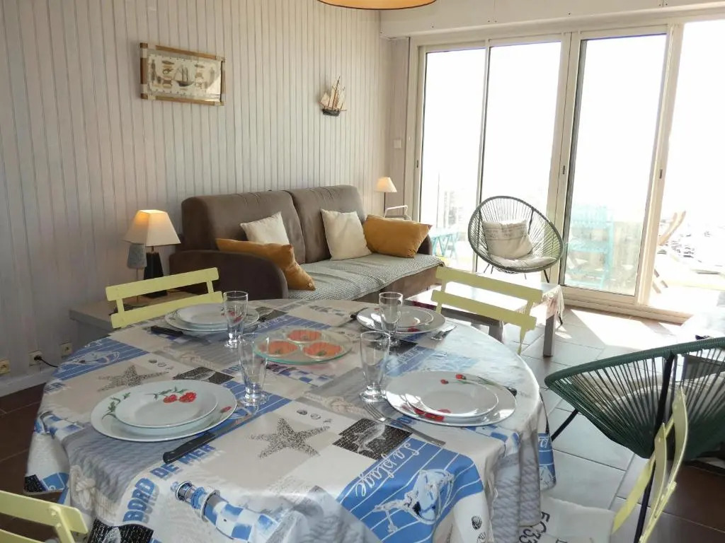 Appartement Saint-Jean-de-Monts, 2 pièces, 5 personnes - FR-1-323-96