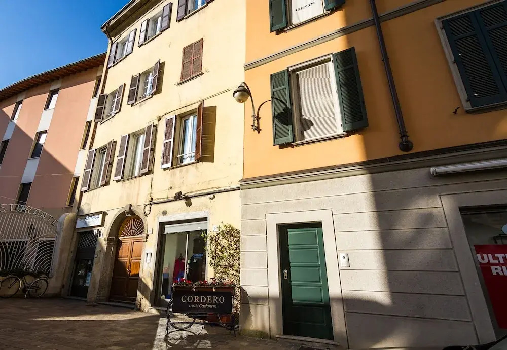 JOIVY Chic Studio in Como Centre