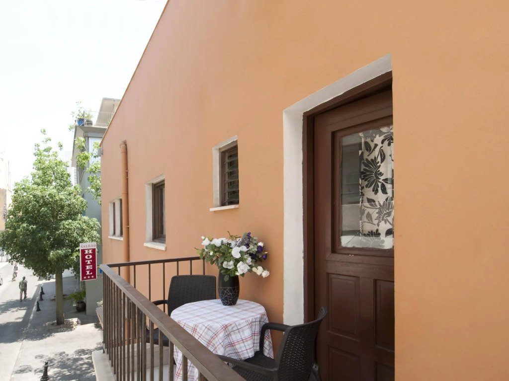 Galileo Hotel