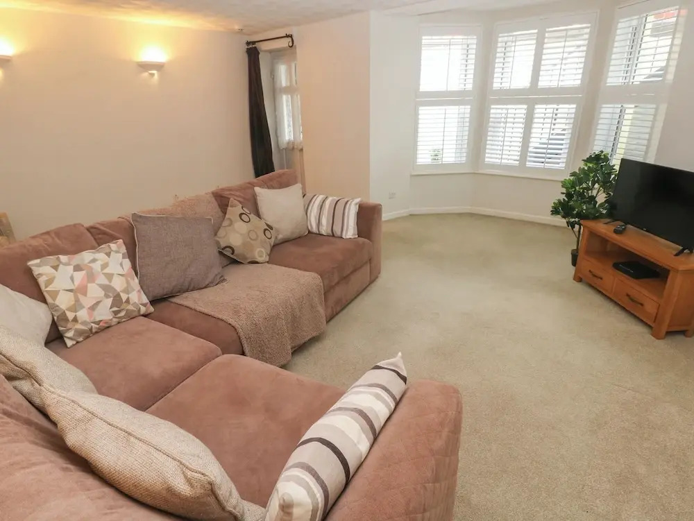Flat 1