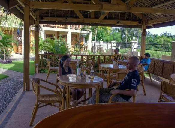 Alona42 Resort