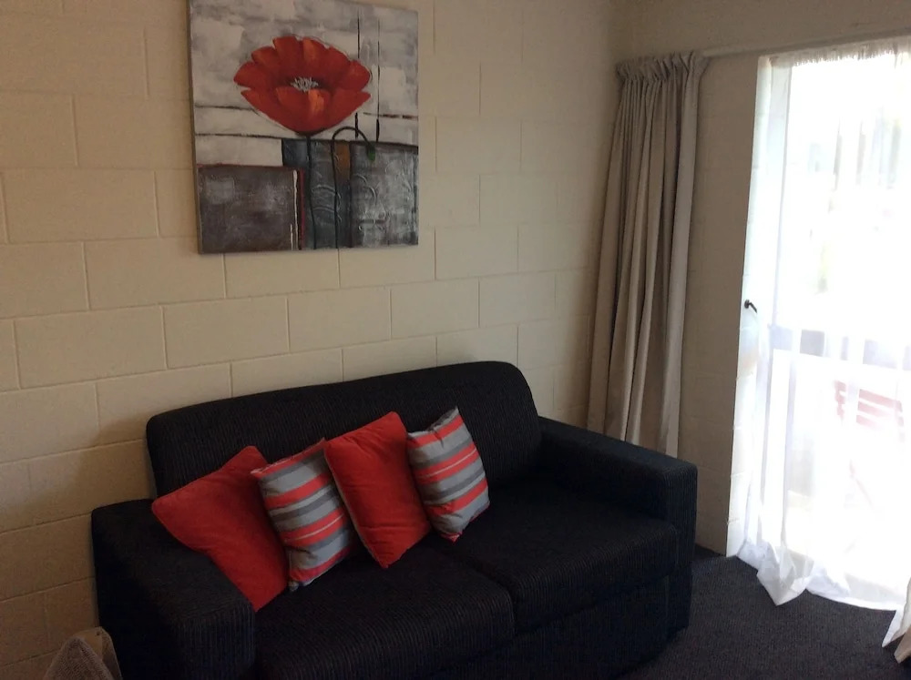 Clyde Apartments