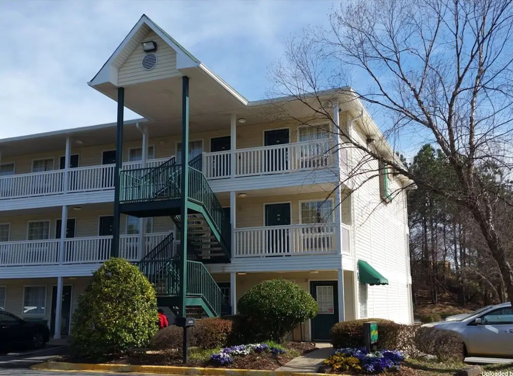 InTown Suites Extended Stay Atlanta GA - Suwanee