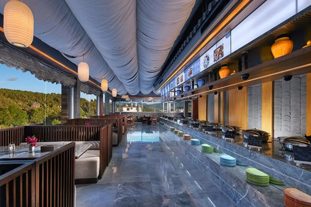 New Century Manju Lijiang Zangyuan Hotel