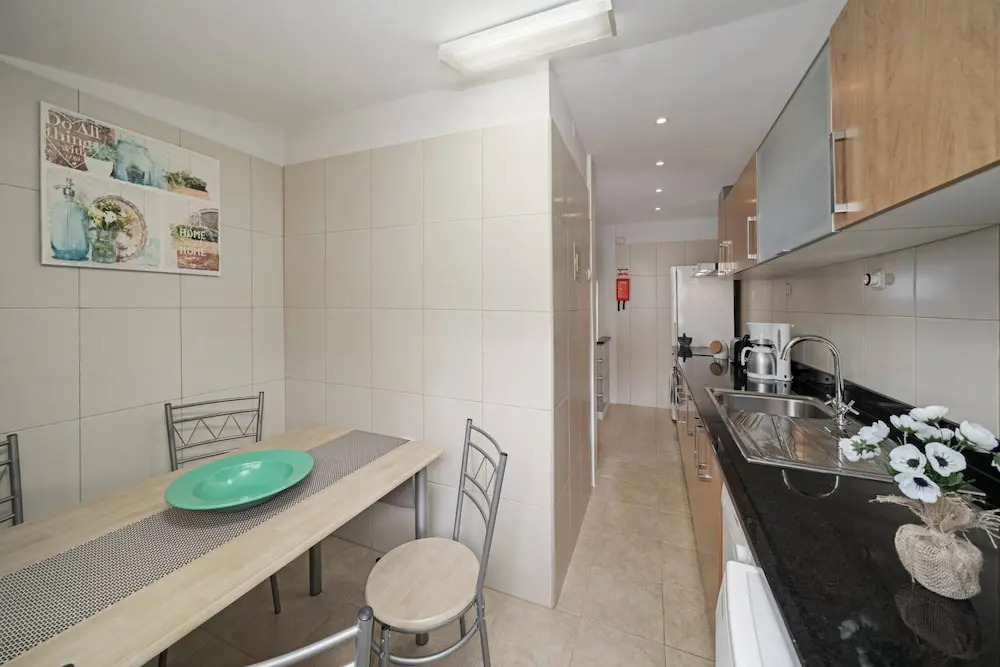 Ground Floor House in Garajau, Terrace Vila