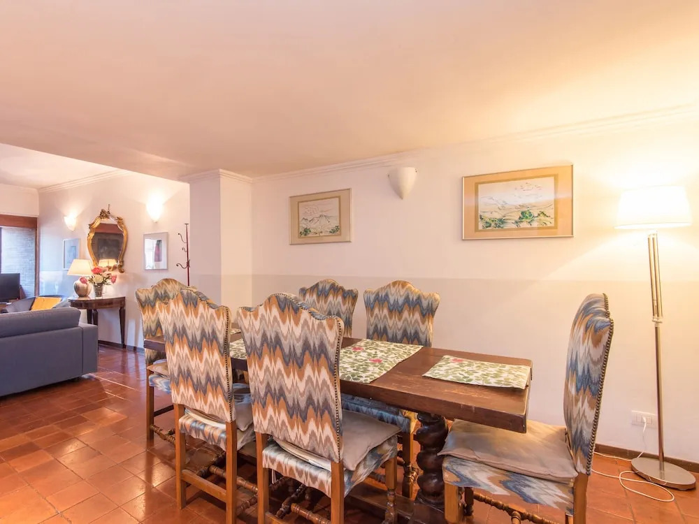 RSH Giulia Enchanting Apartment View