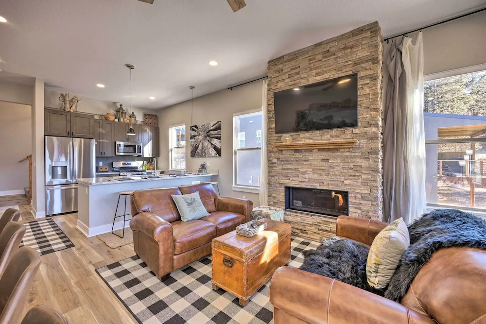 Woodland Park Escape Licensed, Hot Tub, Mtn Views
