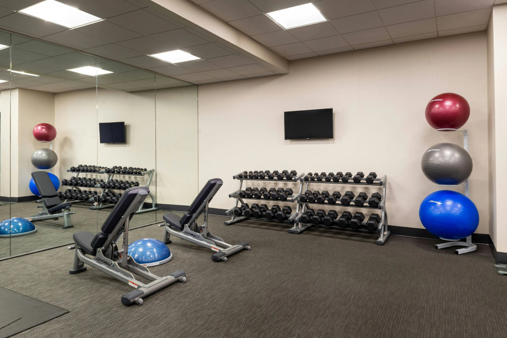 Courtyard by Marriott Charlotte Northlake