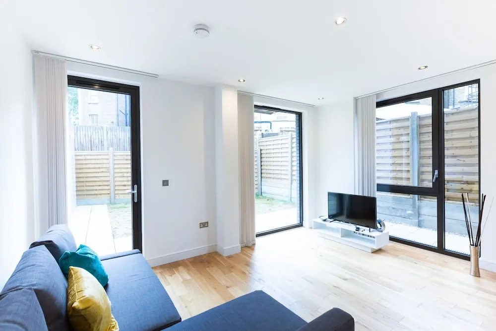 Spacious Luxury 1 Bed With Garden In Maida Vale