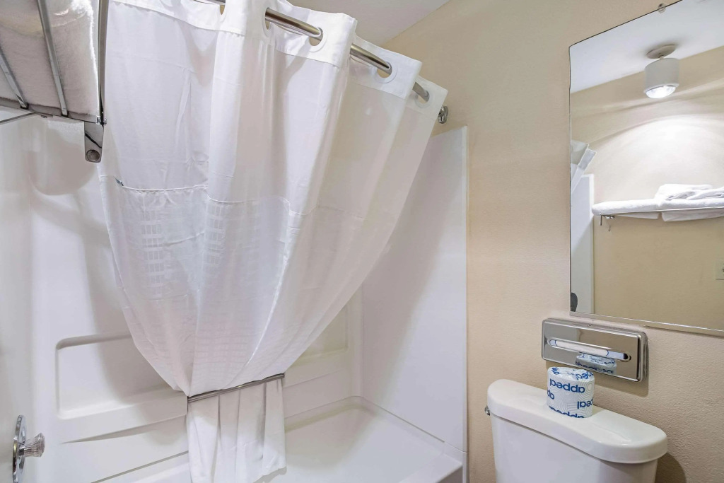 Sutter Inn