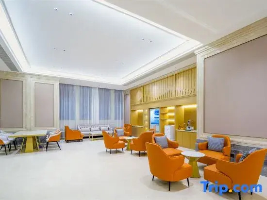 Vienna Hotel (Shishi Clothing City Quanzhou South Station)