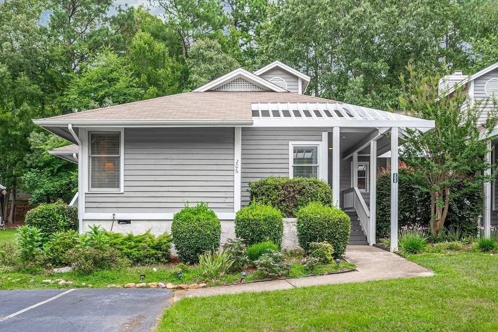 The Cozy Cottage - 10 Min From UNC