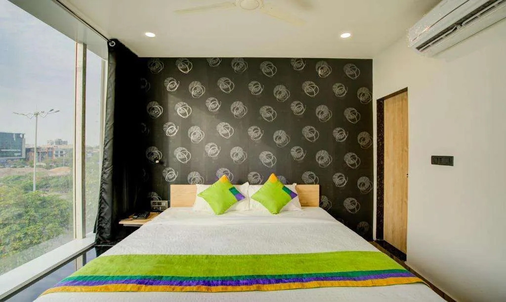 Treebo Grand Lotus - 3 km from Textile Market