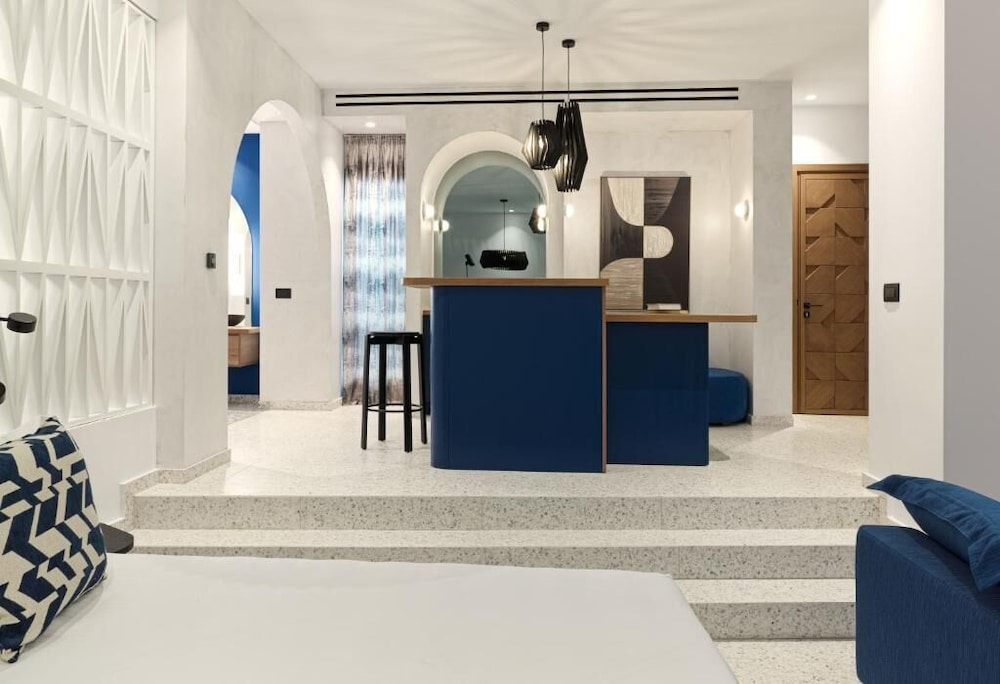 LYO II Boutique Suites Mykonos