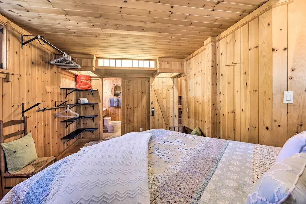 < 1 Mi to Heavenly Lifts: Tahoe Area Townhome!