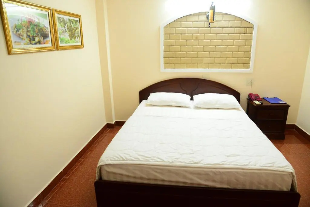 Hotel 199