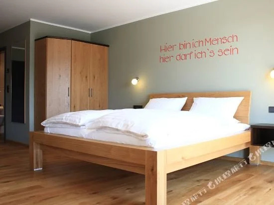 Main-Vinotel Weingut Helmstetter