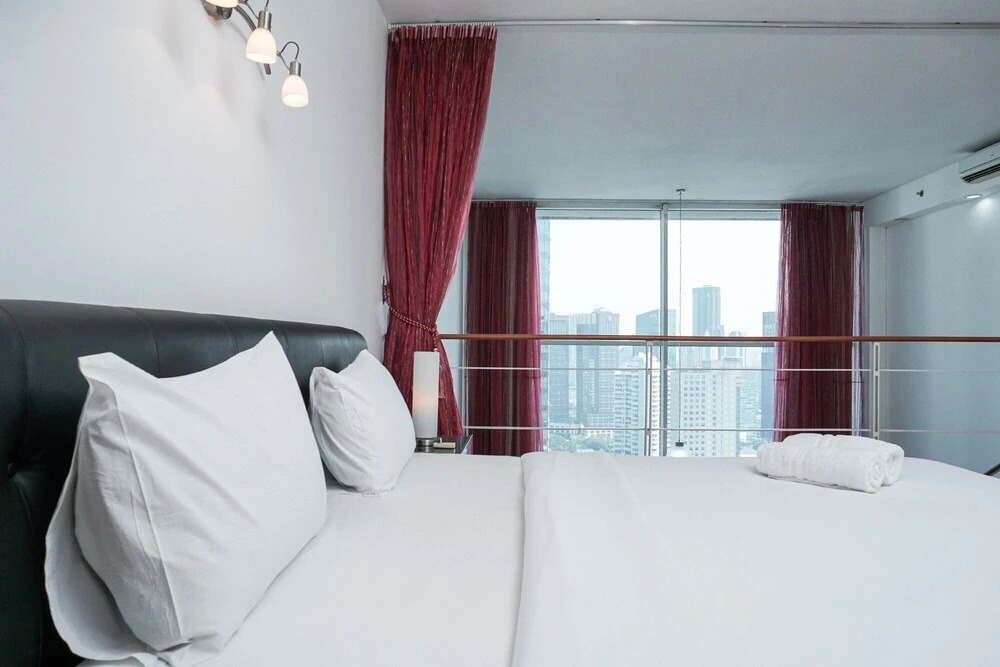 Elegant and Spacious 1BR Apartment at Citylofts Sudirman By Travelio