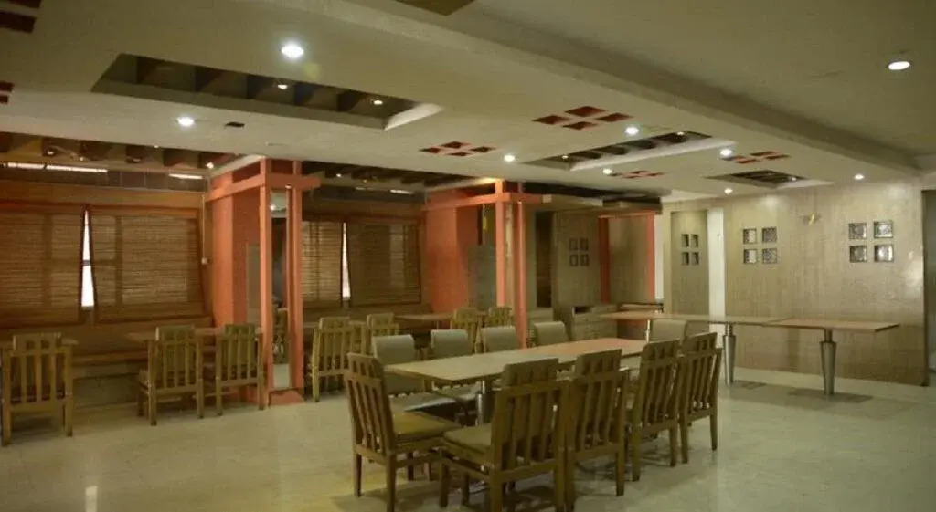 Hotel Sri Sai Krupa