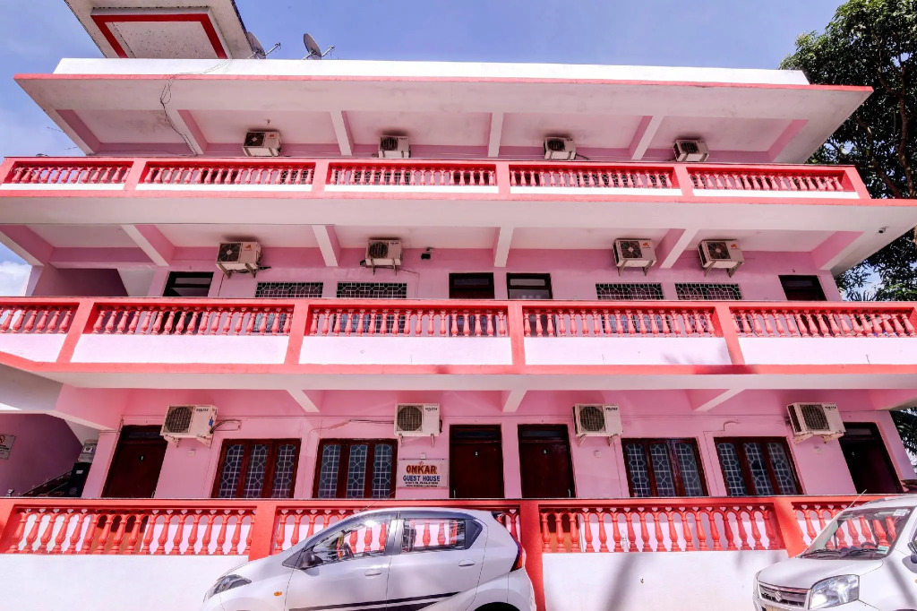 OYO Flagship 60088 Omkar Guest House