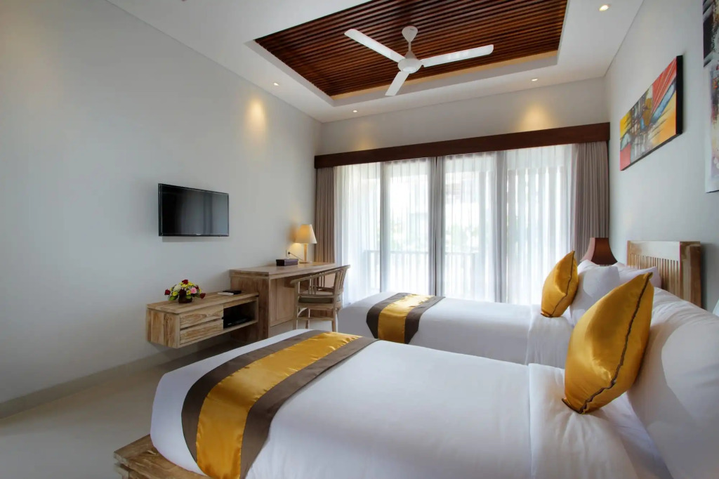 The Murdha Villa