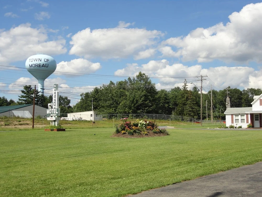 Sara Glen Motel - Saratoga Springs-Glens Falls