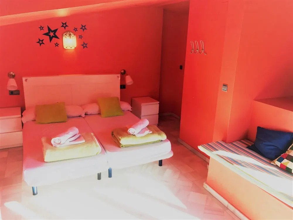 White Nest Hostel