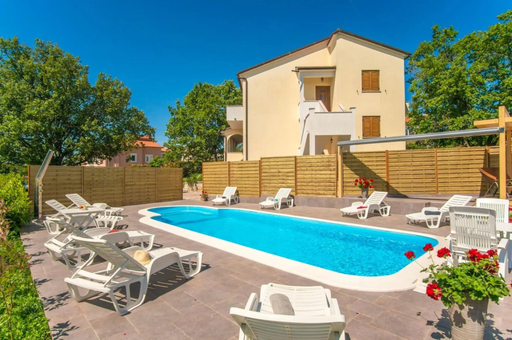 Marinko - with pool - A Kuca(4+1)