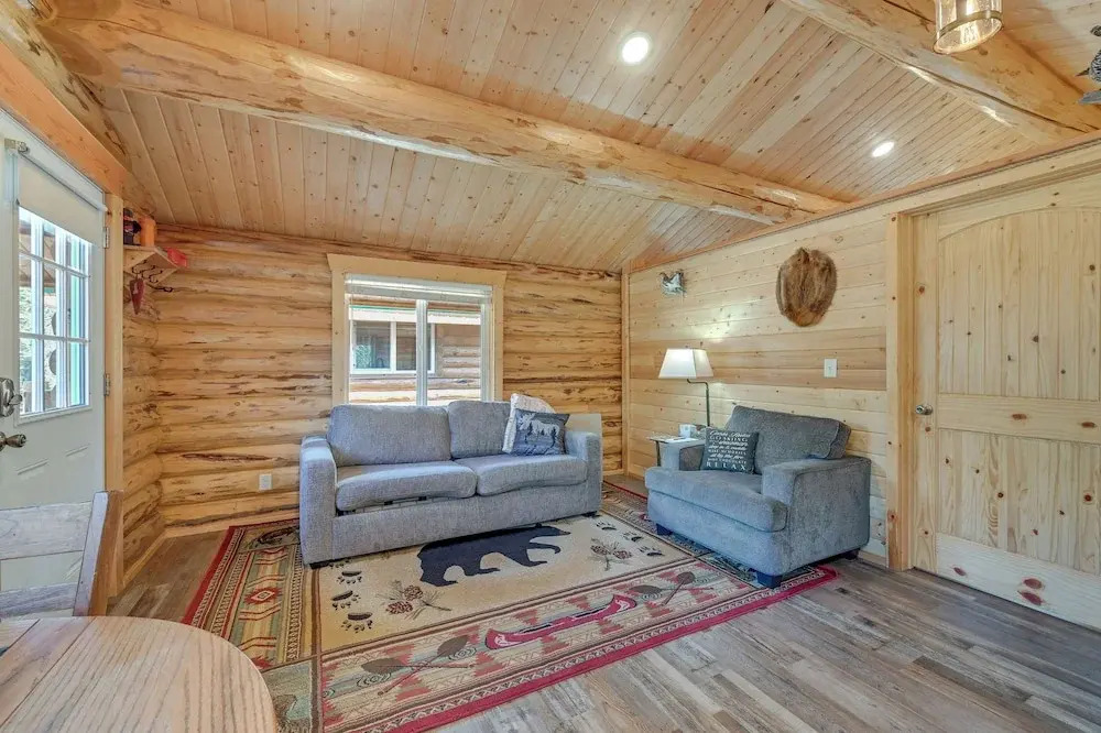 Soldotna Fisherman's Cabin ~ 6 Mi to Kenai River
