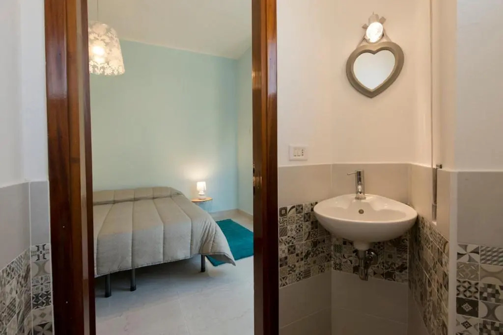 Casa Bella - 3 Baths - Walk to Ortigia